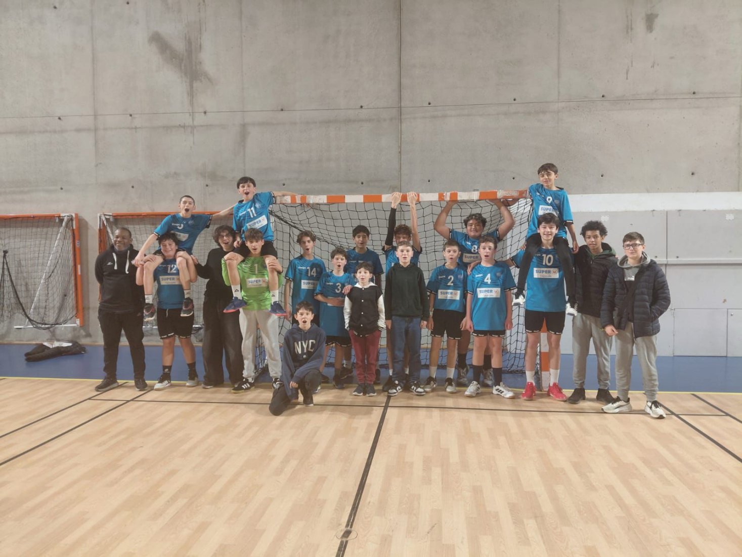 HBQC vs SCGHB - 06/12/2025